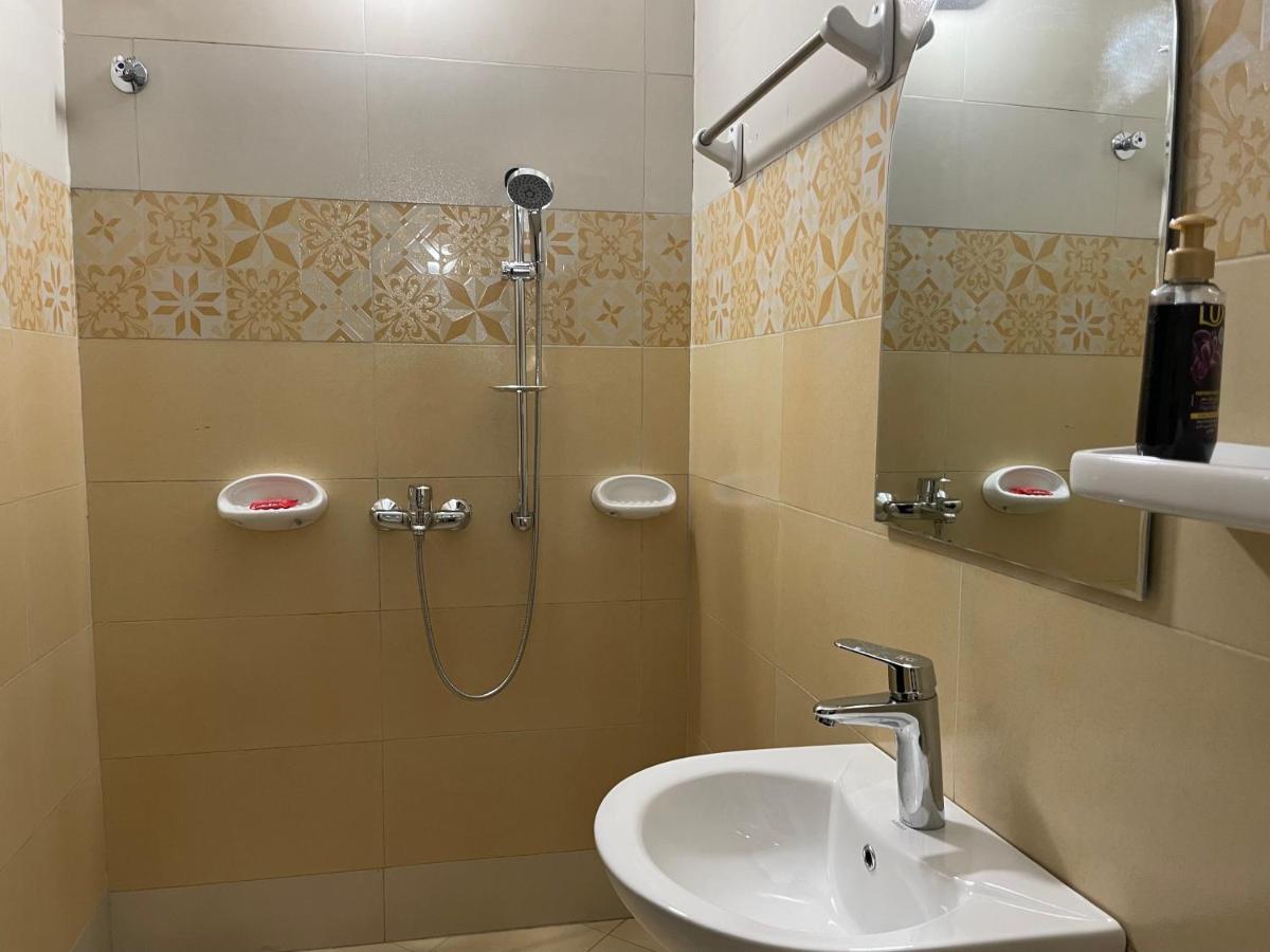 Jaffa Suites Кампала Екстериор снимка