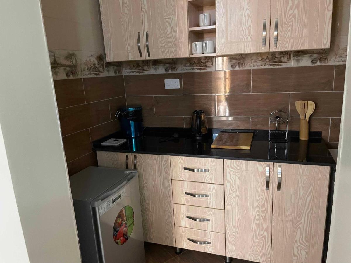 Jaffa Suites Кампала Екстериор снимка