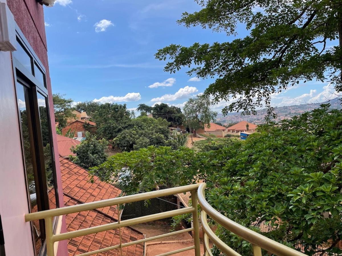 Jaffa Suites Кампала Екстериор снимка