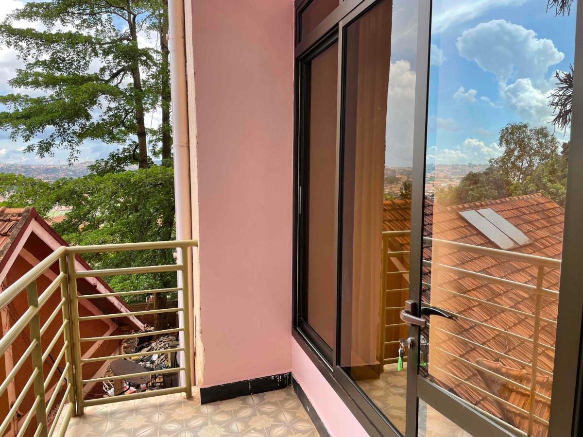 Jaffa Suites Кампала Екстериор снимка
