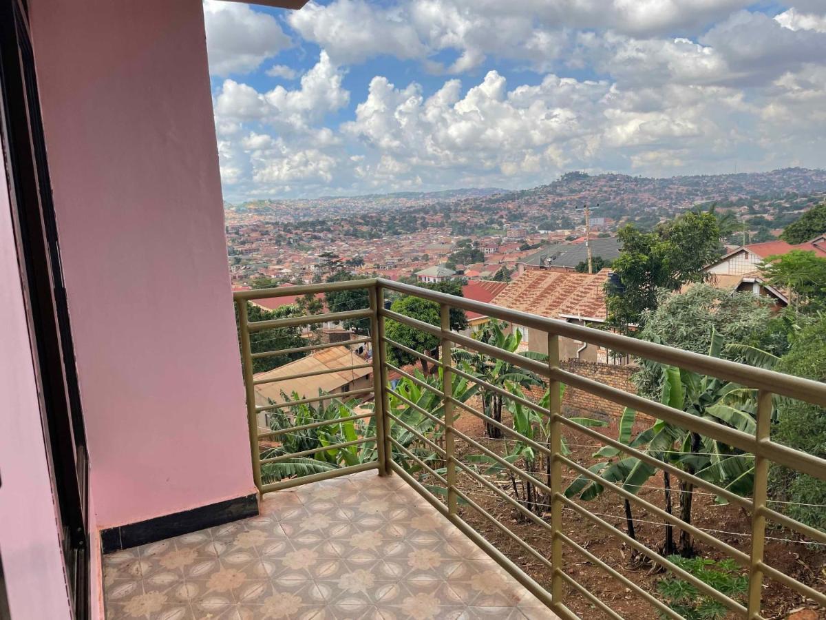 Jaffa Suites Кампала Екстериор снимка